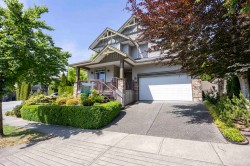 3351 Canary Place  Coquitlam, BC V3E 0E1