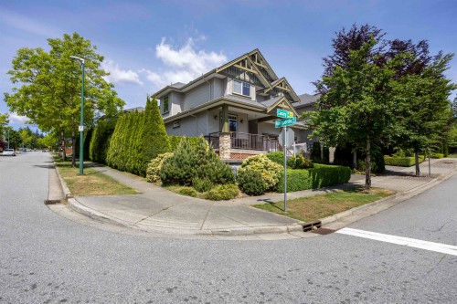 3351 Canary Place, Coquitlam, BC 