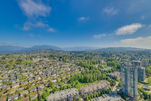 4207-4720 Lougheed Highway, Burnaby, BC 