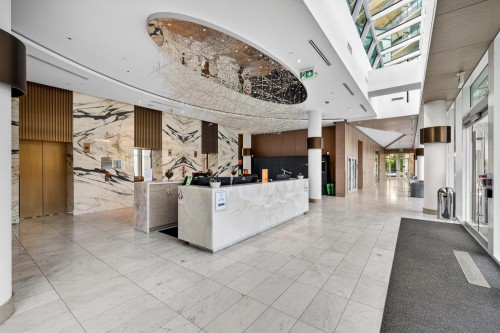 4207-4720 Lougheed Highway, Burnaby, BC 