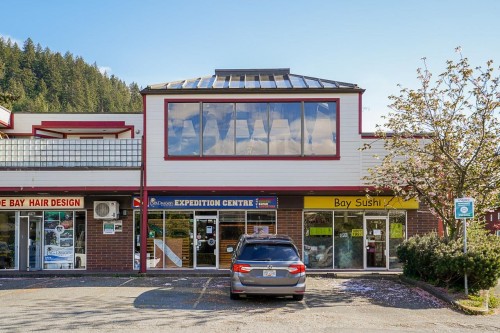 6379 Bruce Street, West Vancouver, BC 