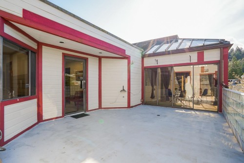 6379 Bruce Street, West Vancouver, BC 