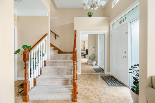 7119 10Th Avenue, Burnaby, BC 