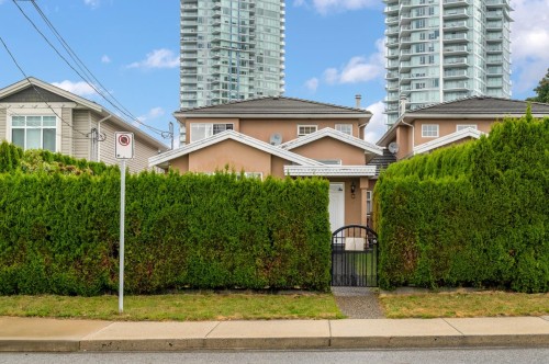 7119 10Th Avenue, Burnaby, BC 