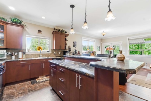 12172 252 Street, Maple Ridge, BC 
