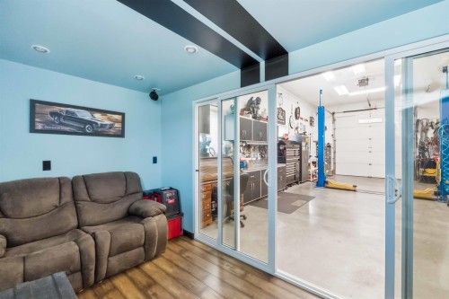 12172 252 Street, Maple Ridge, BC 