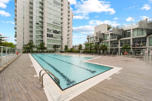806-2221 30Th Avenue E, Vancouver, BC 
