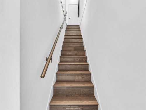 627 Victoria Drive, Vancouver, BC 