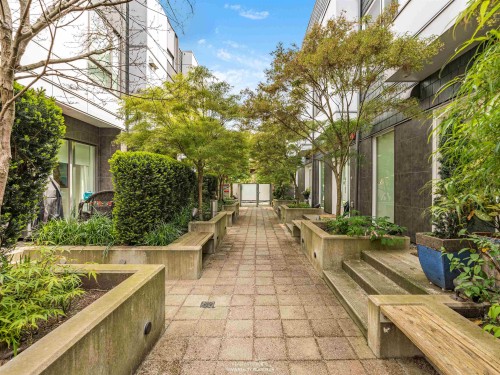 627 Victoria Drive, Vancouver, BC 