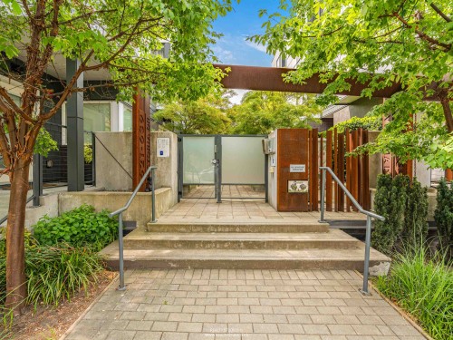 627 Victoria Drive, Vancouver, BC 