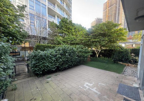 6515 Nelson Avenue, Burnaby, BC 