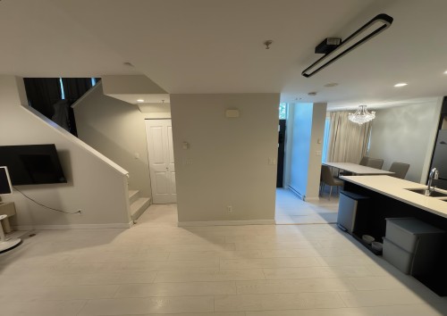 6515 Nelson Avenue, Burnaby, BC 