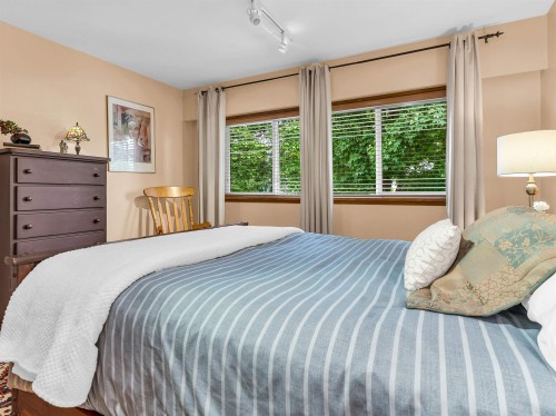 2578 15Th Avenue E, Vancouver, BC 