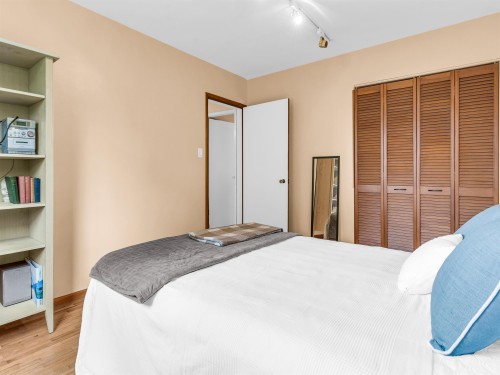 2578 15Th Avenue E, Vancouver, BC 