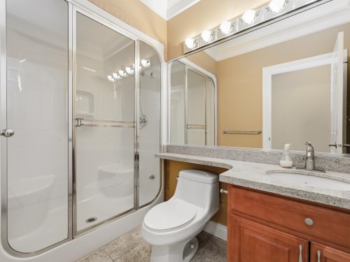 5631 Clearwater Drive, Richmond, BC 