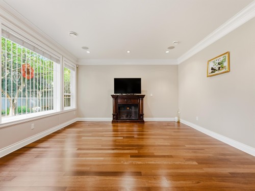 5631 Clearwater Drive, Richmond, BC 
