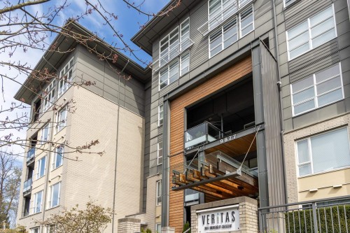 412-9877 University Crescent, Burnaby, BC 
