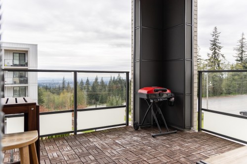412-9877 University Crescent, Burnaby, BC 