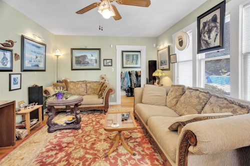516 Webster Avenue, Coquitlam, BC 