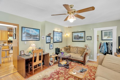 516 Webster Avenue, Coquitlam, BC 