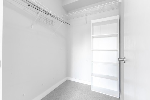 303-1330 Marine Drive, North Vancouver, BC 