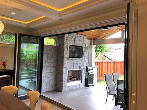 3964 Triumph Street, Burnaby, BC 