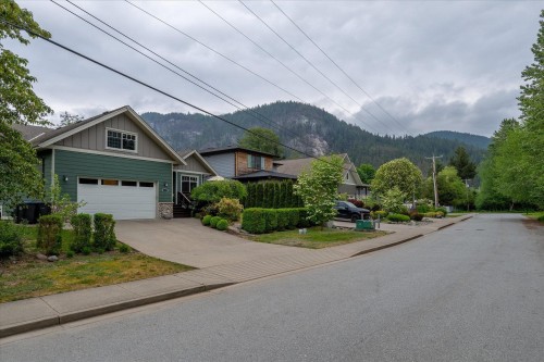 1545 Judd Road, Squamish, BC 
