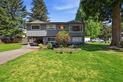 20783 Thorne Avenue Maple Ridge, BC V2X 7R1