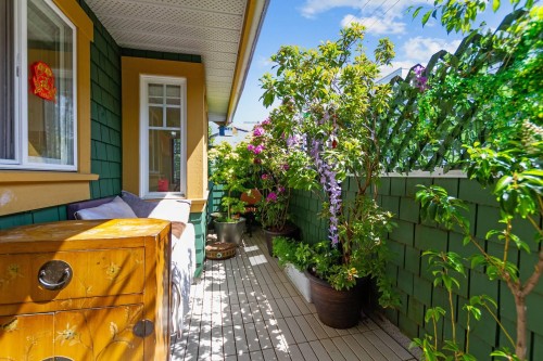 2952 8Th Avenue W, Vancouver, BC 