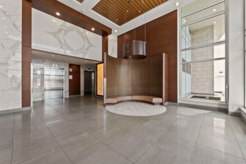 2506-2975 Atlantic Avenue, Coquitlam, BC 