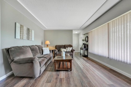 981 Grover Avenue, Coquitlam, BC 