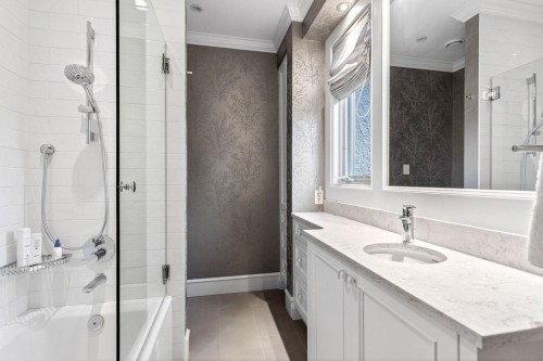 805 Rochester Avenue, Coquitlam, BC 