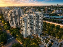 1002-1135 Quayside Drive New Westminster, BC V3M 6J4