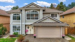 1422 Hockaday Street  Coquitlam, BC V3E 2X9