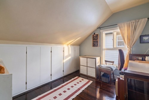 4578 Moss Street, Vancouver, BC 