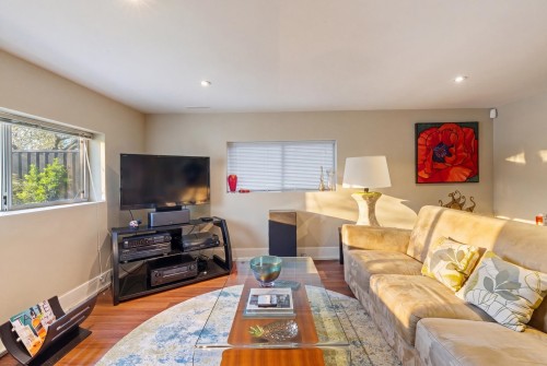 4578 Moss Street, Vancouver, BC 