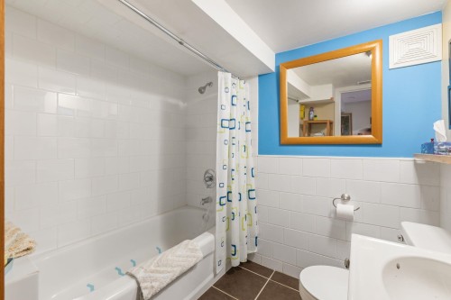 4578 Moss Street, Vancouver, BC 
