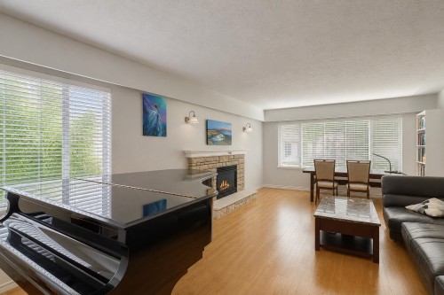 1743 49Th Avenue E, Vancouver, BC 