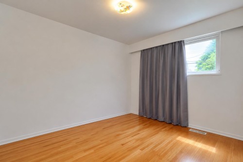 1743 49Th Avenue E, Vancouver, BC 