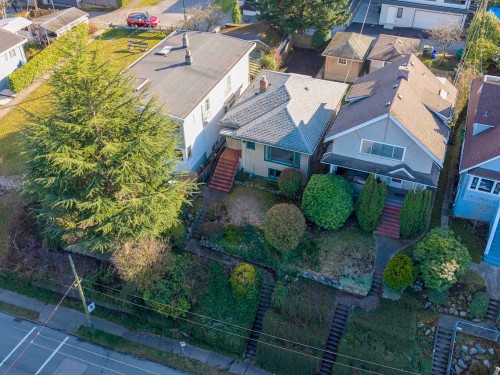 3910 10Th Avenue W, Vancouver, BC 