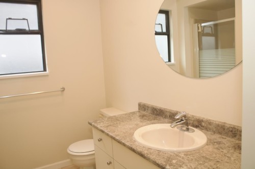 1624 61St Avenue W, Vancouver, BC 