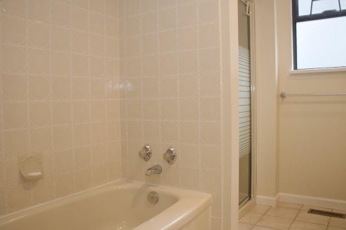 1624 61St Avenue W, Vancouver, BC 