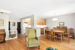 309-4101 Yew Street  Vancouver, BC V6L 3B7