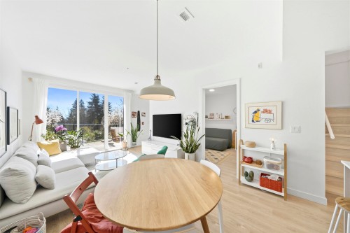 209-9888 University Crescent, Burnaby, BC 