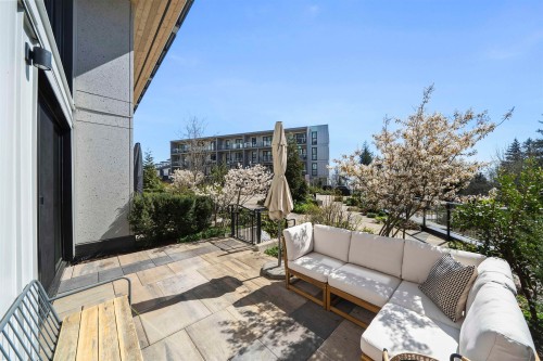 209-9888 University Crescent, Burnaby, BC 