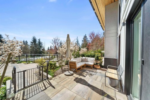 209-9888 University Crescent, Burnaby, BC 