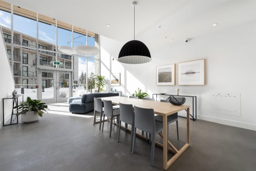 209-9888 University Crescent, Burnaby, BC 