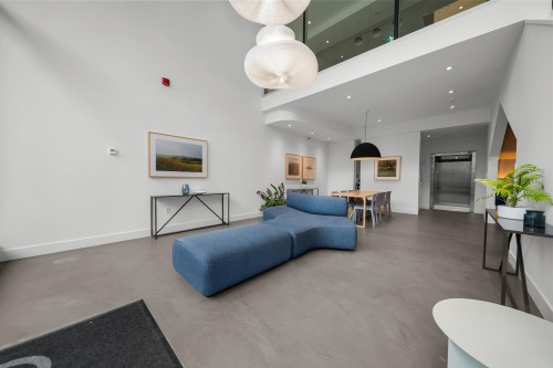 209-9888 University Crescent, Burnaby, BC 