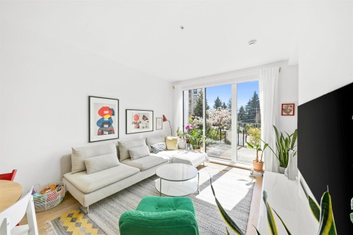 209-9888 University Crescent, Burnaby, BC 