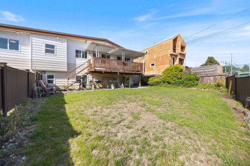 6890 Hycrest Drive, Burnaby, BC 